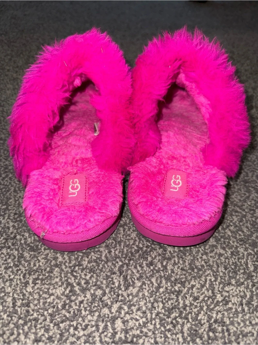 UGG bright cozy